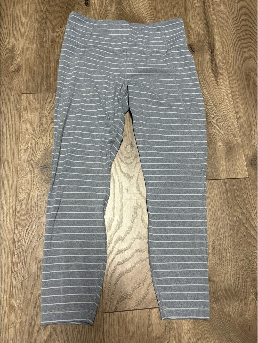 Athleta Stripe PowerVita Salutation 7/8 Tight Gray Heathered Women’s Medium